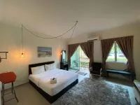 Tiara Desaru Seaview Residence Hotels in Desaru