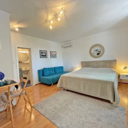 Studio Apartments Andrijana