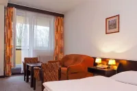 Hotel Merkur - Jablonec Nad Nisou - 3 estrellas