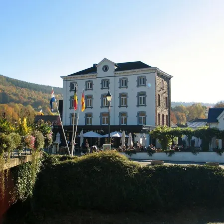 Le Baron Apartments