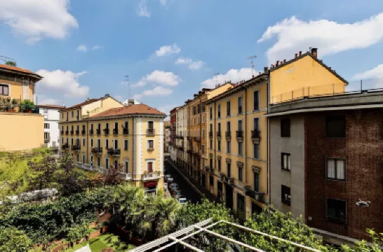 آييلّو رومز Hotels near ماريا ديليه غراتسيه ميلانو