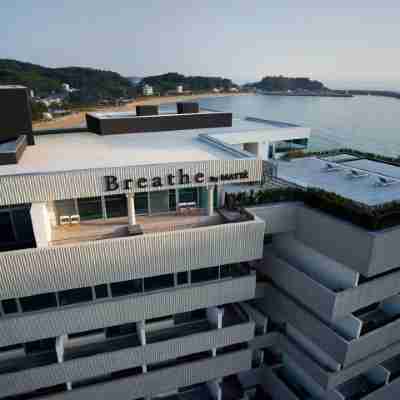 Breathe Hotel Yangyang Hotel Exterior