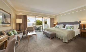 The Cliff Bay - PortoBay