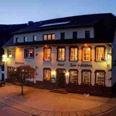 Hotel Restaurant Zum Schlossberg Hotel Exterior