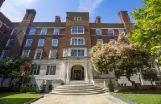 Wellington Hotel by Blue Orchid Hotels near Buckingham Palace