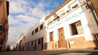 Puerto Nest Hostel Hotels near Parroquia Matriz De La Concepción