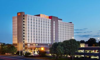 Hilton Newark Airport