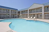 Super 8 by Wyndham Wichita Falls Hotels in Burkburnett