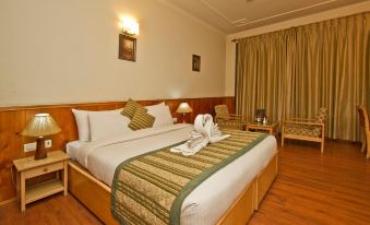 J.J Resorts