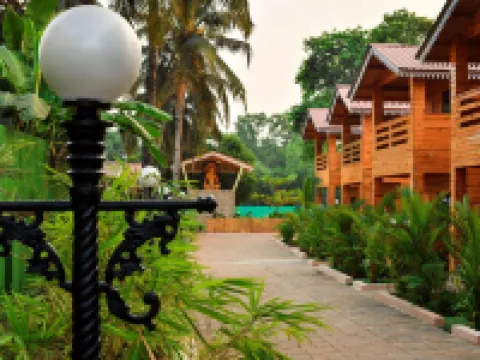 Majestic Eco Comforts Hotels in Varca