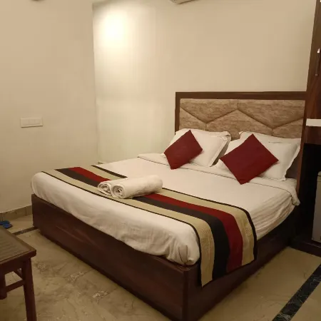 Hotel Mercury Inn by Sonachi