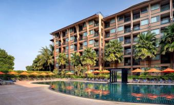 Novotel Phuket Vintage Park Resort