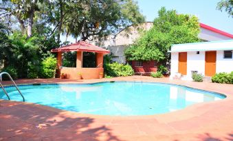 Hotel Badami Court - Housity