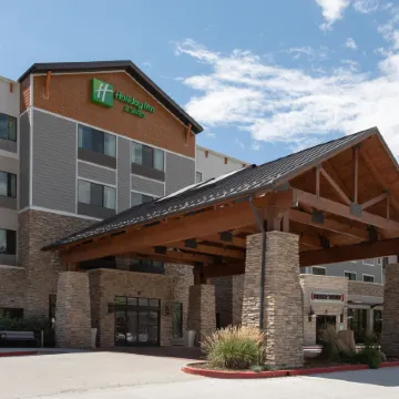 Holiday Inn & Suites DURANGO DOWNTOWN by IHG