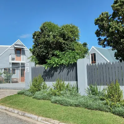 Gables B & B Hotels in Herolds Bay