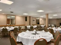 Clarion Pointe Rhinelander Downtown