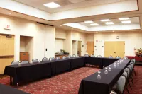 Hampton Inn & Suites Kansas City-Merriam Hotels in Shawnee