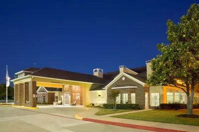 Homewood Suites by Hilton Dallas - Park Central Area 레 투어노 대학 - 이얼츠 테스팅 센터 주변 호텔