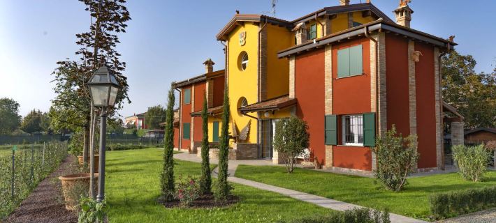 Corte Cantoni Hotels in Modena
