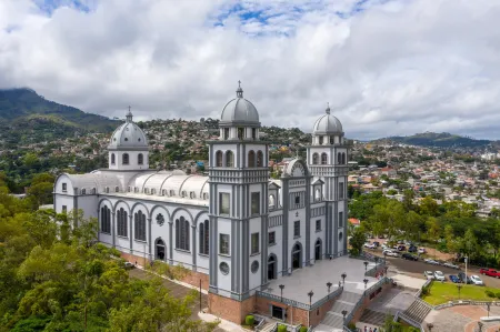 InterContinental Hotels Tegucigalpa at Multiplaza Mall Отели в г. Тегусигальпа