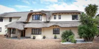 Winelands Villa Guesthouse and Cottages