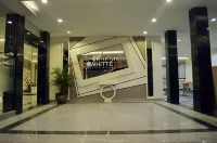De Whitte Hotel Pekanbaru Hotels in Payung Sekaki