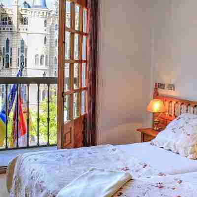 Hotel Gaudi Rooms