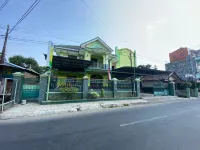 Wisma Syafana Syariah Hotels in Semen