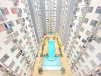 Cozy Living 2Br Apartment at Jarrdin Cihampelas Hotels in Coblong
