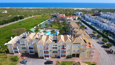 Praia da Lota Resort – Beachfront Apartments