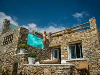 Onar Suites & Villas Hotels in Folegandros