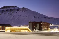 Svalbard Hotell | the Vault Hotels near North Pole Expedition Museum