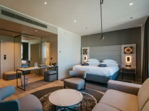 탈링크 시티 호텔