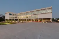 Hotel Lonavla Hoteller i Hudco Colony