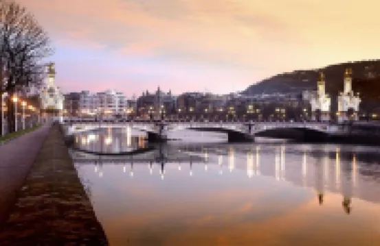 萊加斯皮甜蜜套房公寓