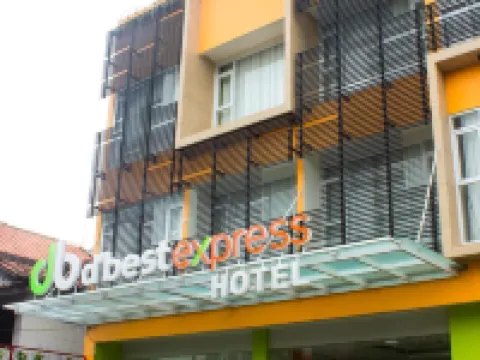 La Asiana Express (Formerly Dbest Express) Hotels in Regol