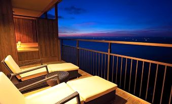 1. Hotel Ne..