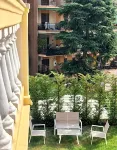 蒙特東澤利別墅飯店 卡達雷利醫院（Ospedale Cardarelli）附近的飯店