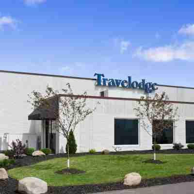 Travelodge by Wyndham Hubbard OH Hotel Exterior