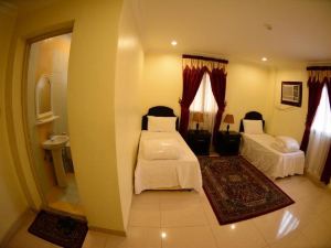 Al Eairy Furnished Apartments Dammam 3