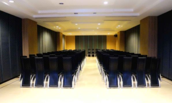 2. 오차드 호텔 가..