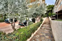 Villasonboard Vouliagmeni Penthouse Veranda Sea-View & Beach Hotels in Vouliagméni