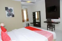 OYO 1559 Pondok Garuda Guest House Hôtels à : South Palu