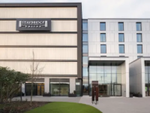 Staybridge Suites LONDON - HEATHROW BATH ROAD by IHG Hotels in Hillingdon