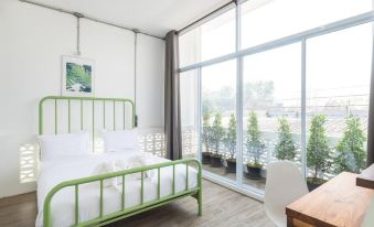 Memmoth Hostel in Lampang