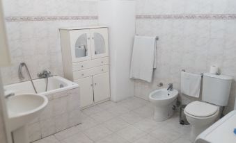 Dante Rooms
