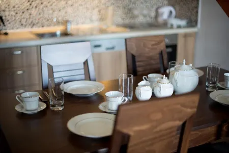 Porto Enetiko Suites