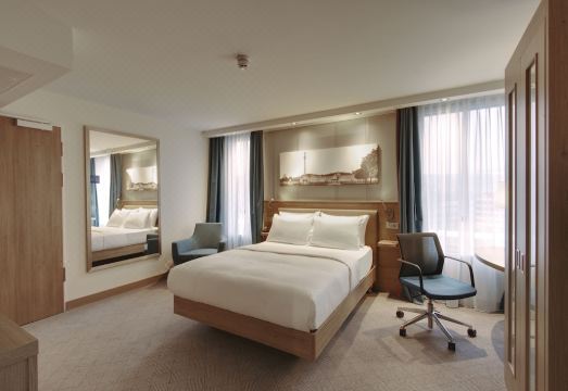 Hampton by Hilton Dusseldorf City Centre