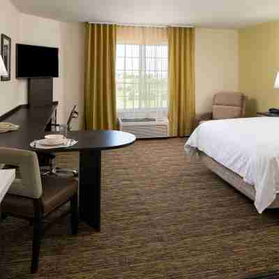 Candlewood Suites Olathe - Kansas City Area Rooms