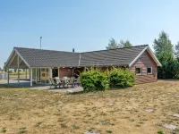 "Vilvi" - 500m from the Sea Hotels near Holeby Folkepark